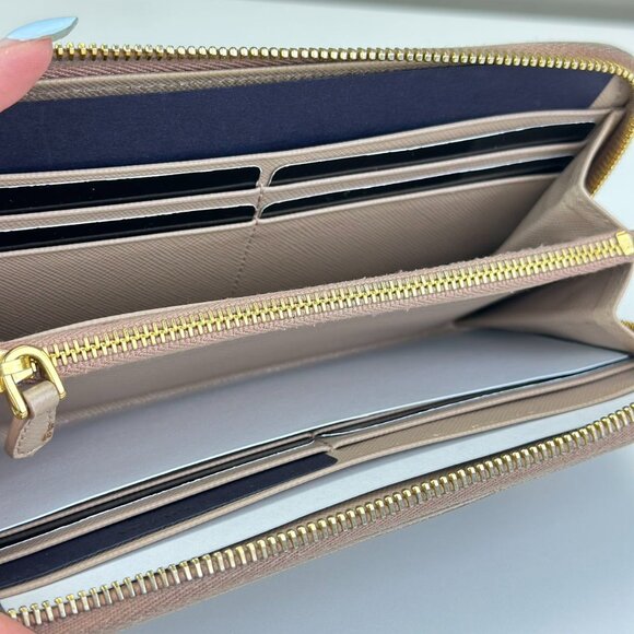 Prada Cream Saffiano Leather Wallet - Picture 8 of 8